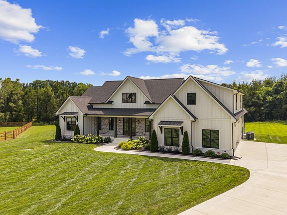 2nd image of 218 Breckenridge Glen Dr