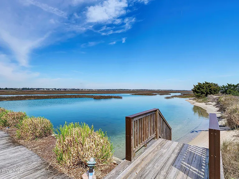 2307 N Lumina Avenue Ext #D — Photo 30