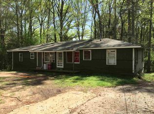 47 Glenn St, Newnan, GA 30263