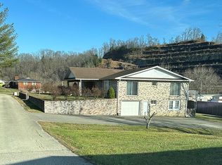 39 Blake Dr, Jackson, KY 41339