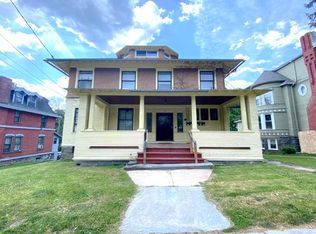 218 Eddy St APT 2, Ithaca, NY 14850
