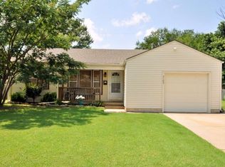 3105 S McLean Blvd, Wichita, KS 67217