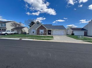 11205 Founders Pl, Fishers, IN