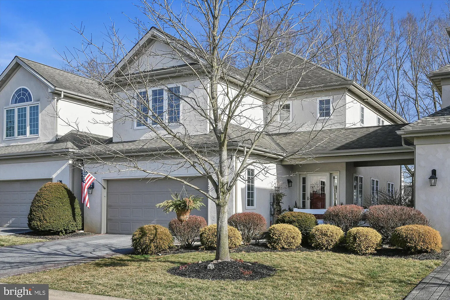 1089 Stillwood Cir photo 1
