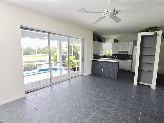 4th image of 2356 Cherimoya Ln
