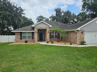 2933 Blackwater Oaks Dr, Mulberry, FL 33860