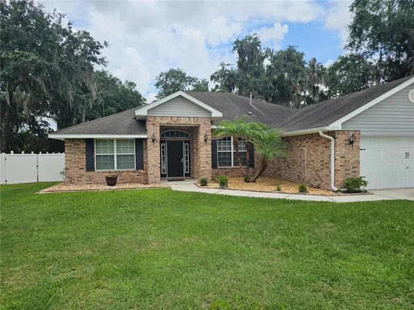 2933 Blackwater Oaks Dr, Mulberry, FL 33860