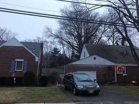 3rd image of 83 Blue Hill Ave