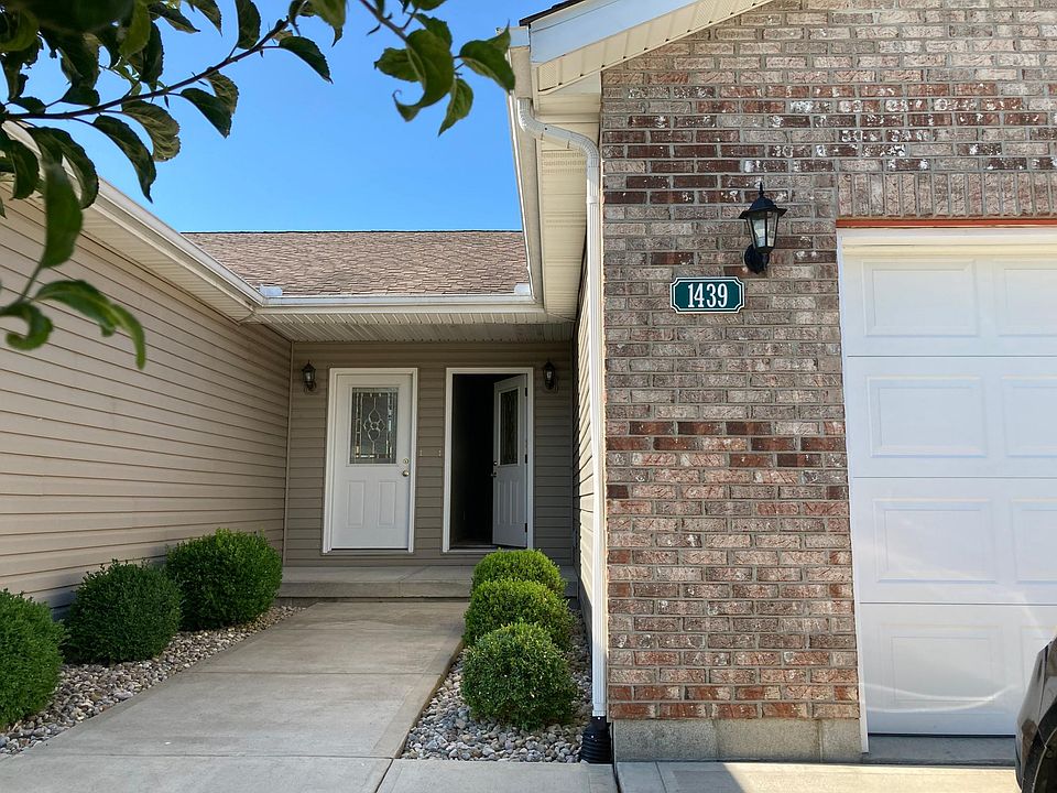 1st image of 1439 W Daniel Dr #1439