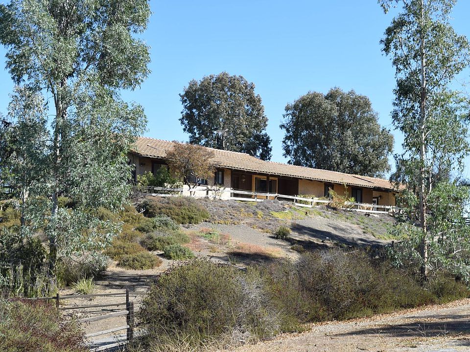 1st image of 42650 Guava St