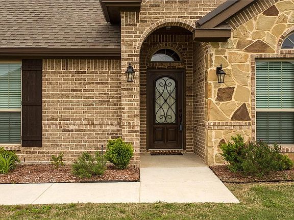 4th image of 7924 Windridge Dr