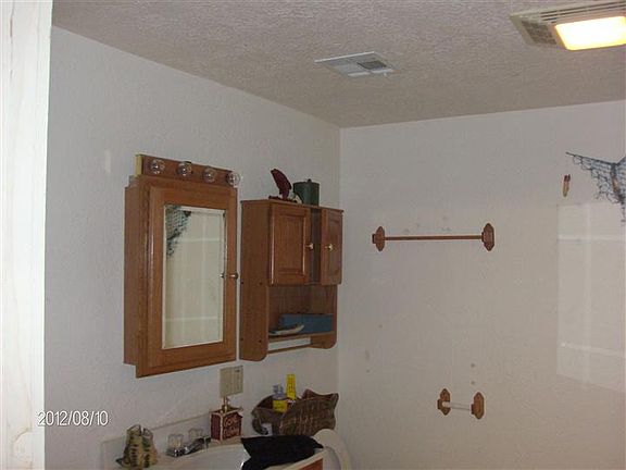 2nd image of 511 N Hill St