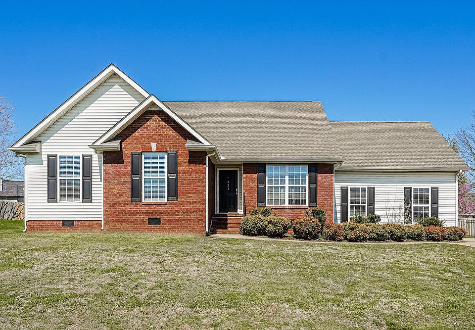 1st image of 521 Rosie Mae Ct