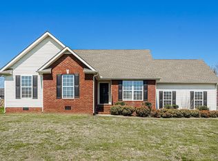 521 Rosie Mae Ct, Murfreesboro, TN 37127