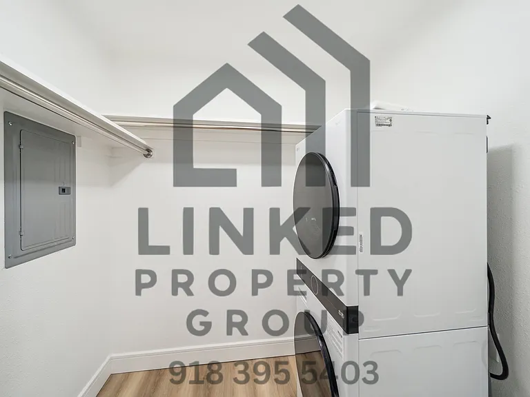 ONYX at 1316 Quincy — Photo 8