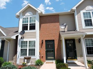 303 Pebble Ln, Bellefonte, PA