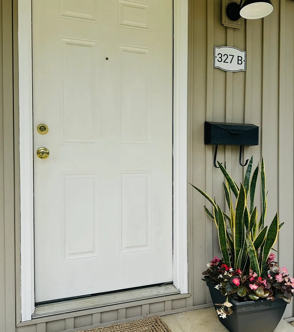2 bed, 1130 sqft, $1,225 — Photo 1