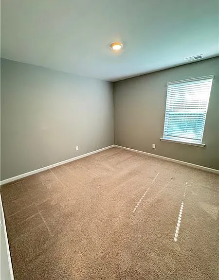 147 Troupe Dr — Photo 15