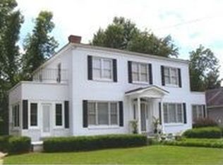 116 E James St, Mullins, SC 29574