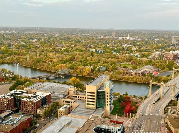 255 Hennepin Ave #3303, Minneapolis, MN 55401