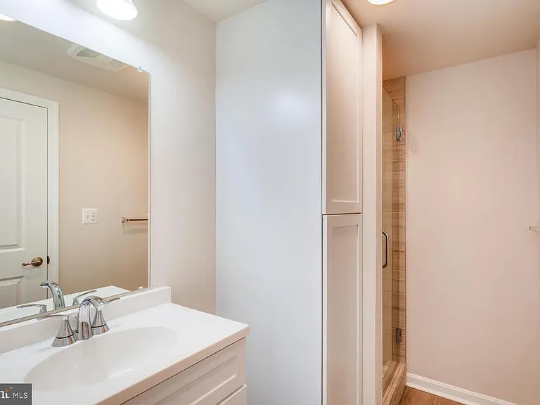 2217 Fleet St — Photo 8