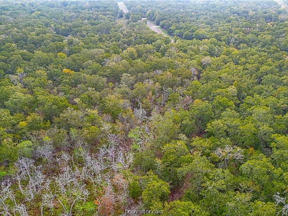 3rd image of 3868 Millican Creek Trl