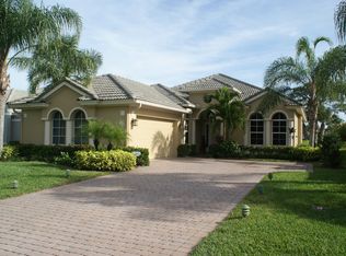 1240 NW Red Oak Way, Jensen Beach, FL 34957