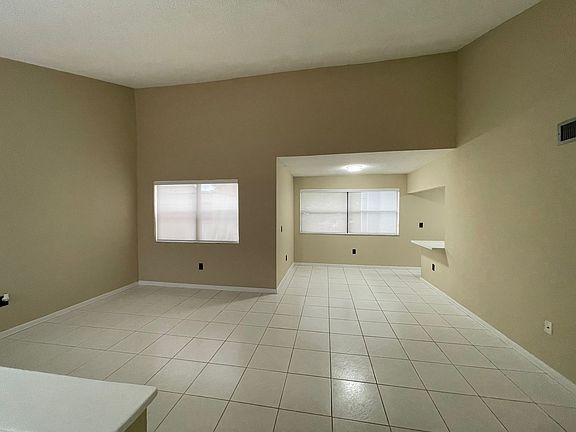 5th image of 10303 NW 9th Street Cir APT 201