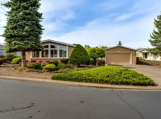 5320 Burke St, Eugene, OR 97402
