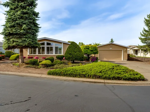 5320 Burke St, Eugene, OR 97402