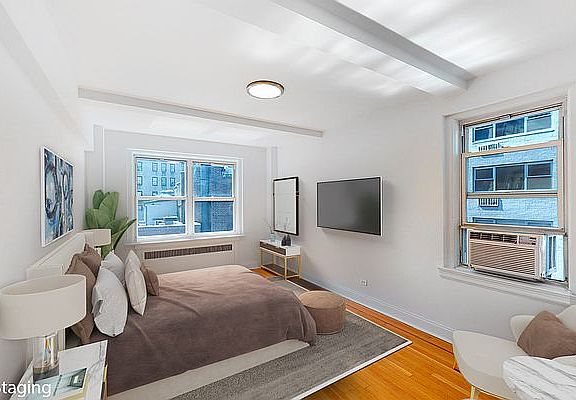 5th image of 50 E 78th St APT 10D