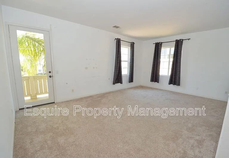 13735 Blue Ridge Way — Photo 15