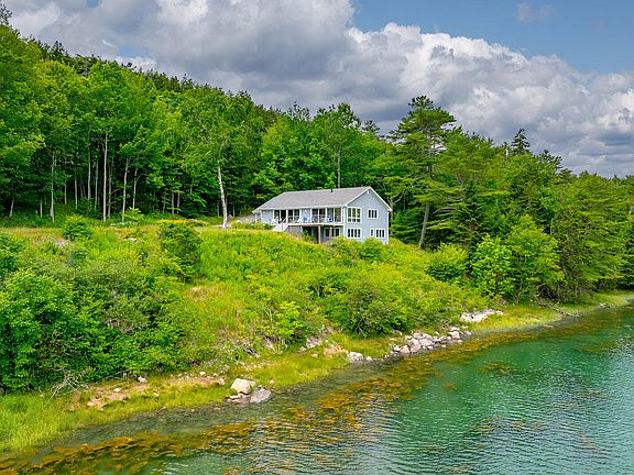 2nd image of 87 Harborside Rd Northeast Harbor