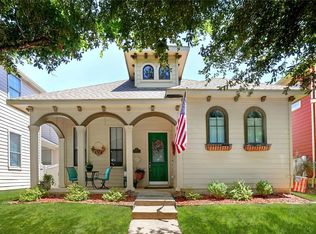 1716 Spanish Moss Way, Aubrey, TX 76227