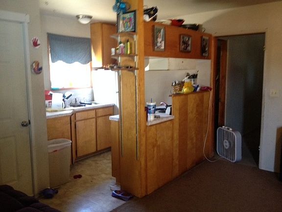 3rd image of 1415 1st St SE #A