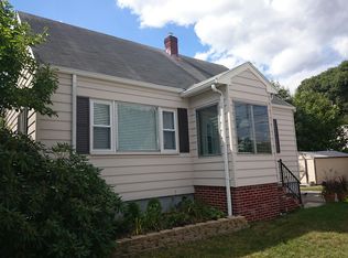 59 Ledge Hill Rd, West Roxbury, MA 02132