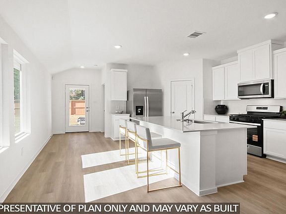 2nd image of 256 Elm Spring Dr