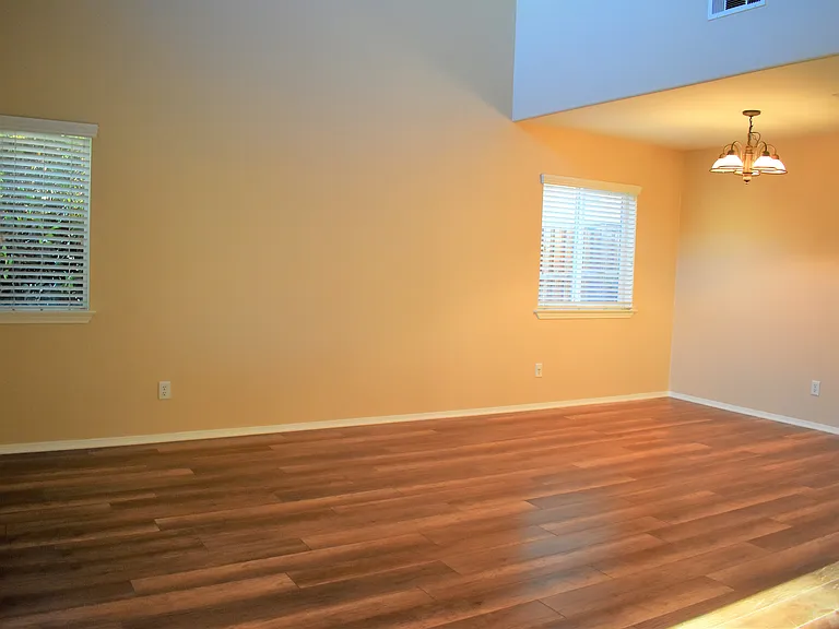 38109 Floricita St — Photo 4