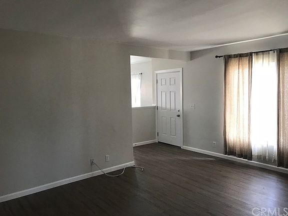 2nd image of 4162 Descanso Ave