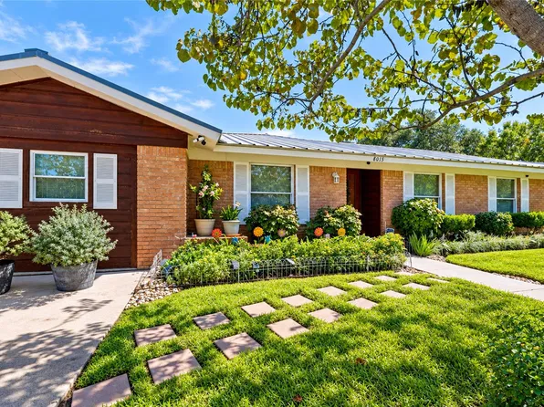 8015 Gault St, Austin, TX 78757
