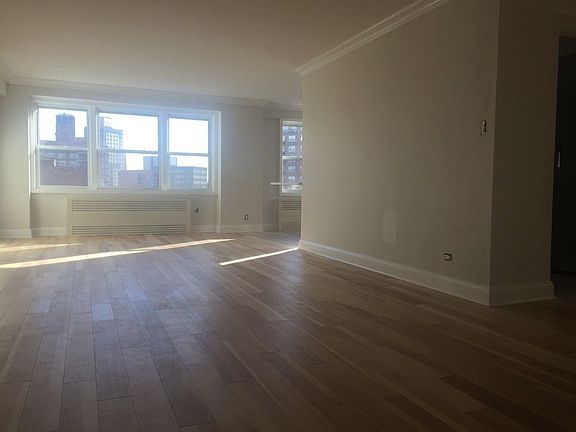 2nd image of 6945 108th St APT 9H