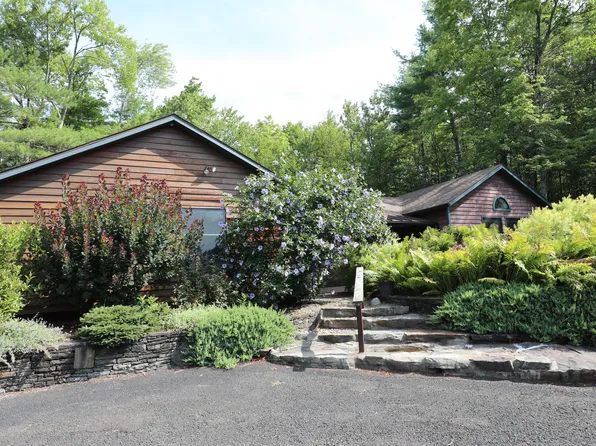 36 Northwoods Rd, Woodstock, NY 12498