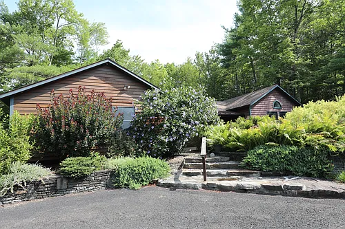 36 Northwoods Rd Photo 1