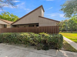 22280 Timberly Dr, Boca Raton, FL 33428