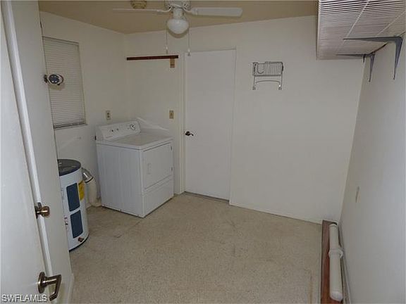 5th image of 2476 N Westwood Dr