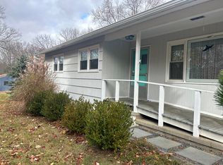 30 Orchard St #B, Rhinebeck, NY 12572