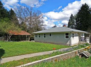 1017 S Davies Rd, Lake Stevens, WA 98258