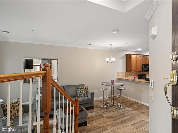 2nd image of 7121 Little Thames Dr #203