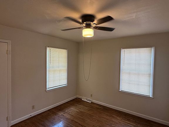 5th image of 3721 Driftwood Dr
