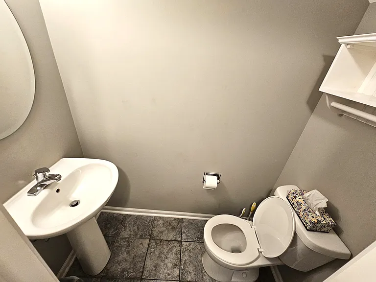 1225 N Village Dr — Photo 13